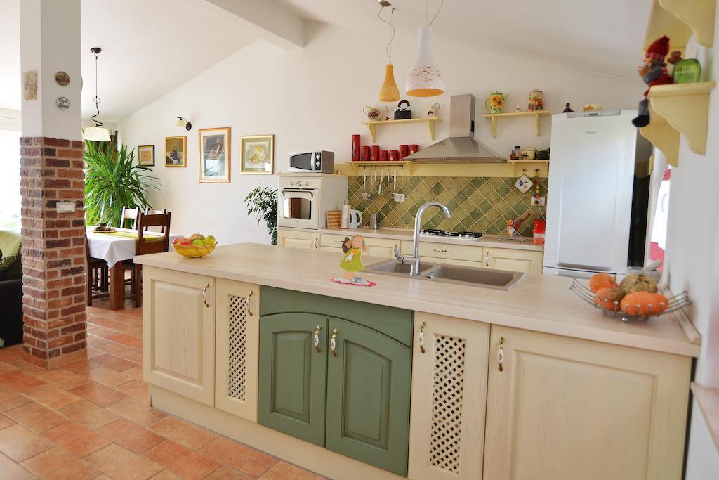 Sibenik Modern Apartment Bilik gambar