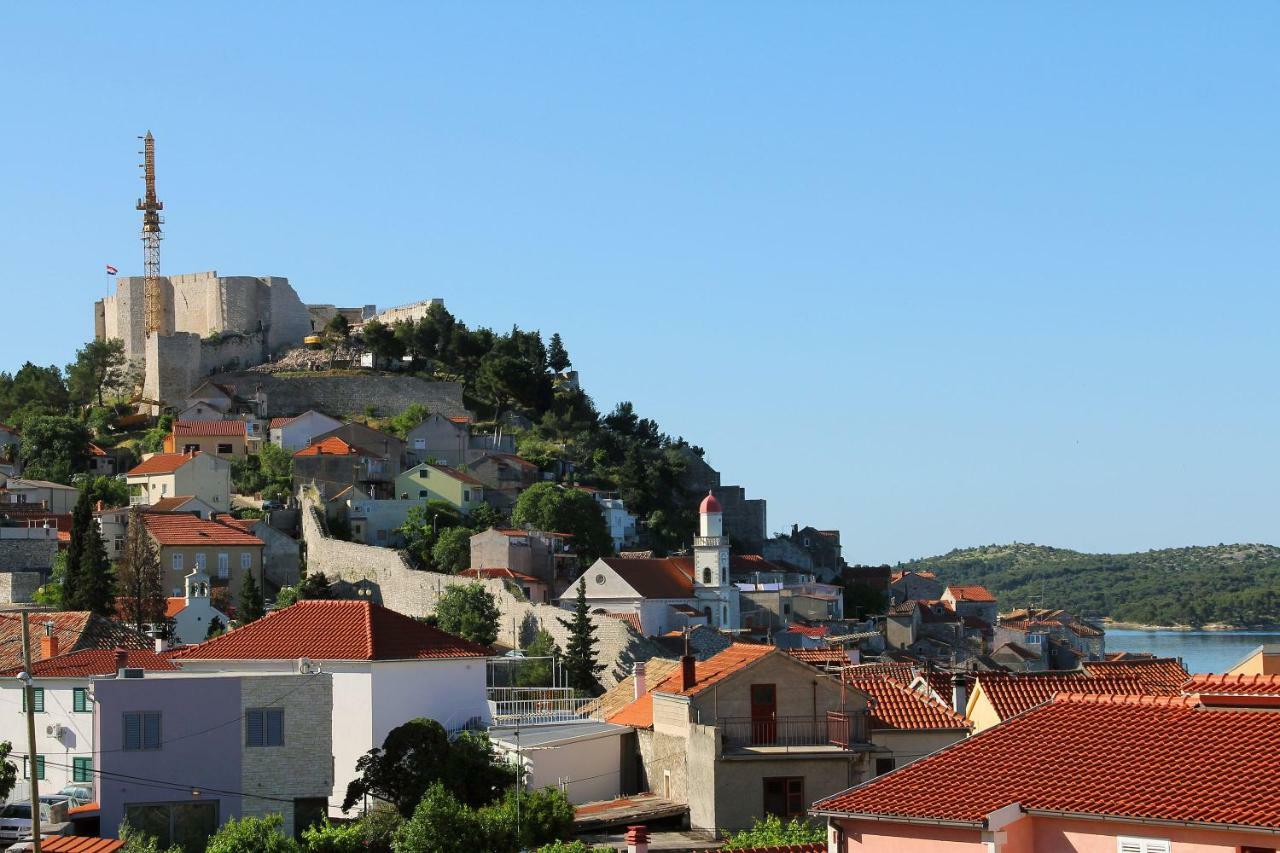 Sibenik Modern Apartment Luaran gambar